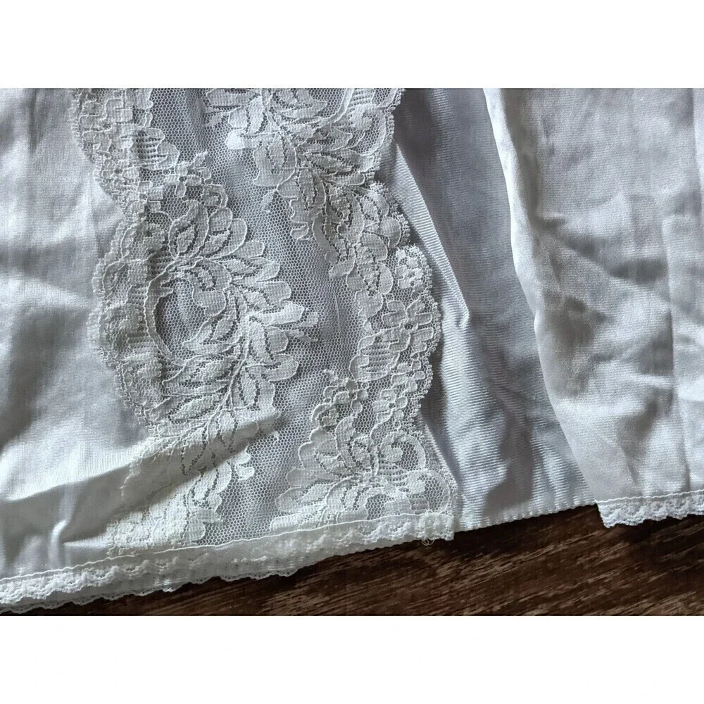 Lorraine Full Slip  Gown Size Large Off White Lace Trim Nylon 45